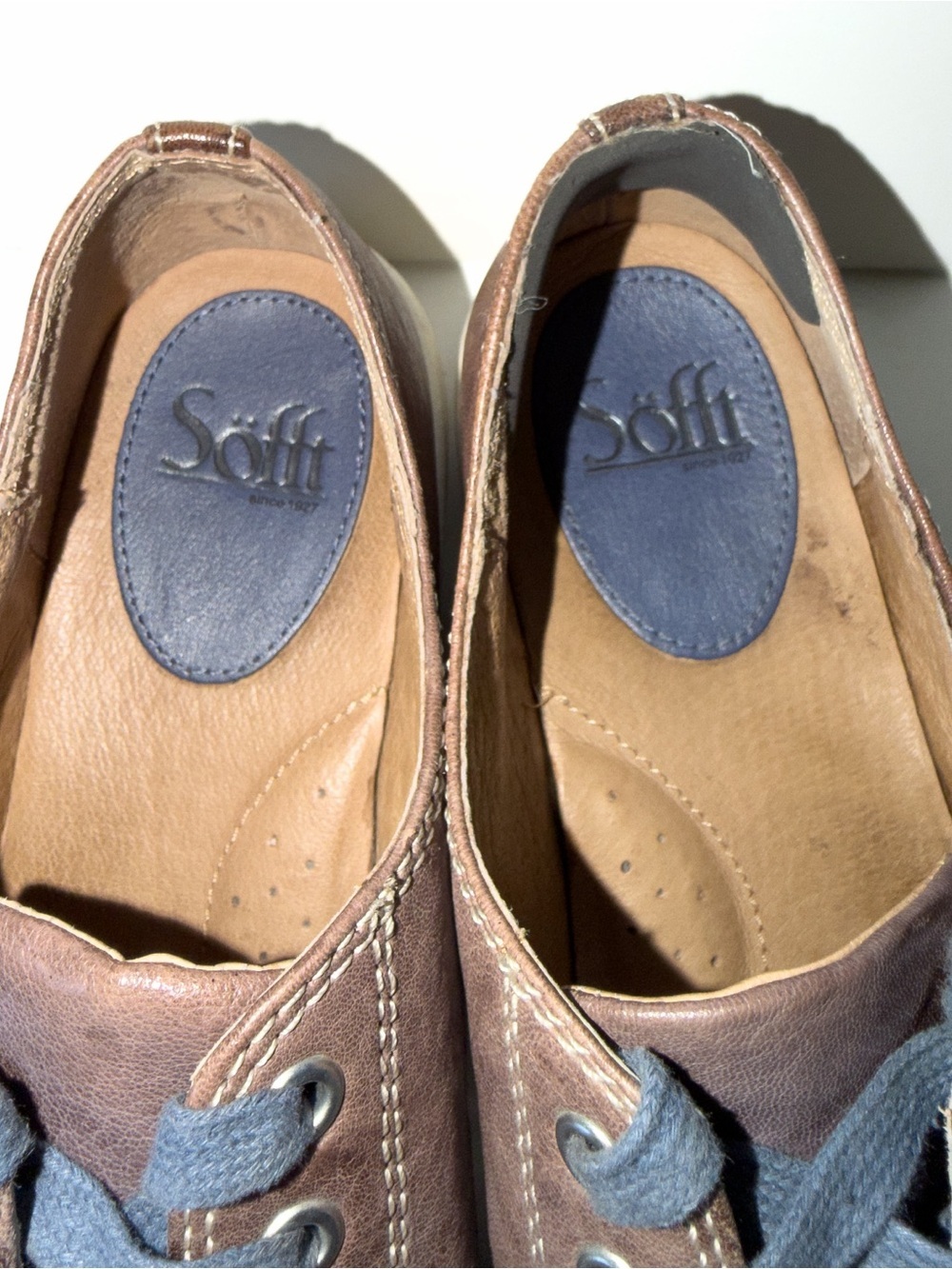 Sofft Baltazar leather sneaker Low-Top Deep Burgundy/Blue Laces Sz 9.5 - Picture 6 of 8